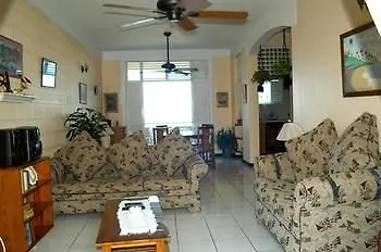 Condos At Fisherman'S Point Ocho Rios 2*,
